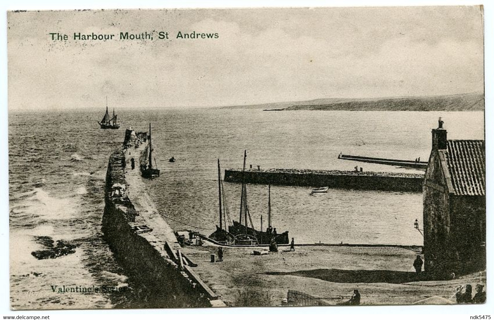 ST ANDREWS : THE HARBOUR MOUTH / CARESTON CASTLE, BRECHIN / LONDON, EARLS COURT, KEMPSFORD GARDENS (SCHWABE) - Fife