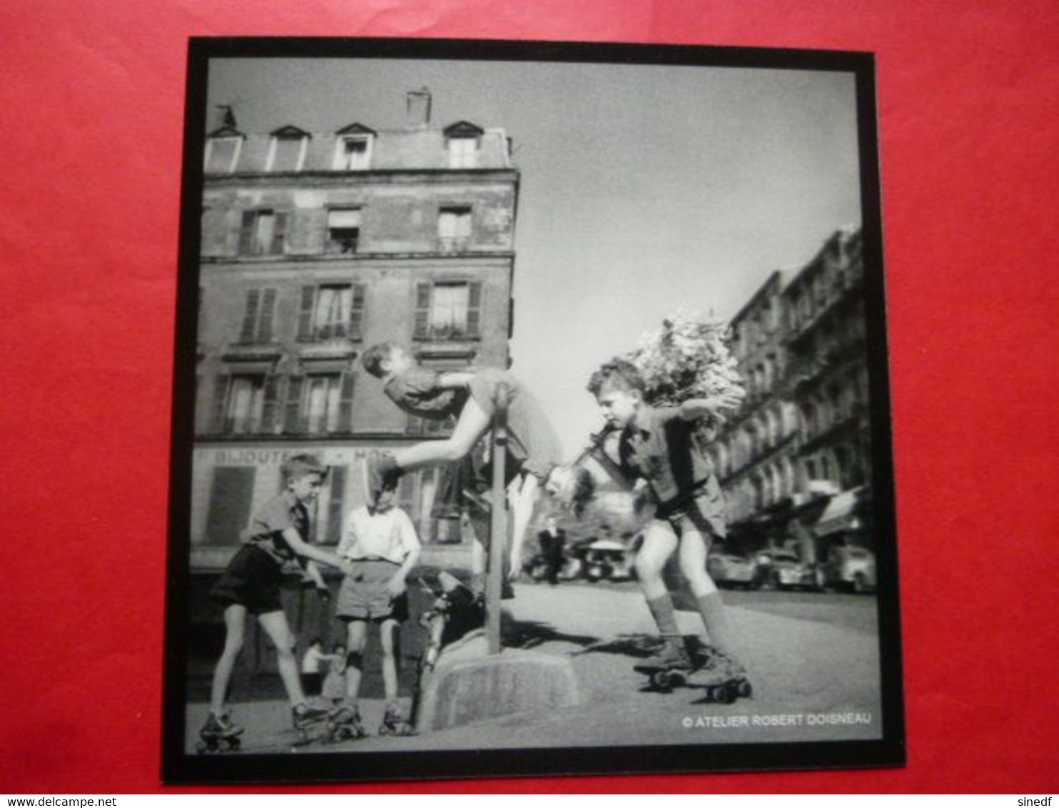 Photographe DOISNEAU Enfants Jouent Patins Roulettes 1950 Photographie Noir  Blanc, Effet 3D Paris Ménilmontant Photo NB - Doisneau