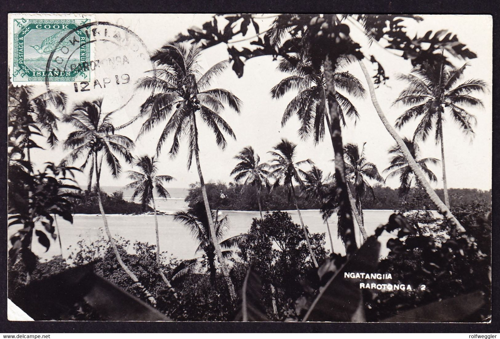 1919 Gestempelte Foto AK, Ungelaufen. Ngatangiia, Rarotonga. Linke Untere Ecke Mangelhaft. - Cook-Inseln