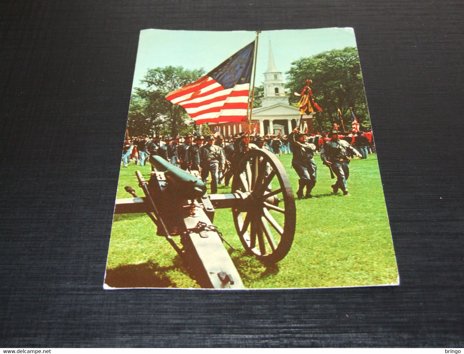 41924-                    U.S.A., AMERICA, MICHIGAN, DEARBORN, PARADE ON THE VILLAGE GREEN - Dearborn