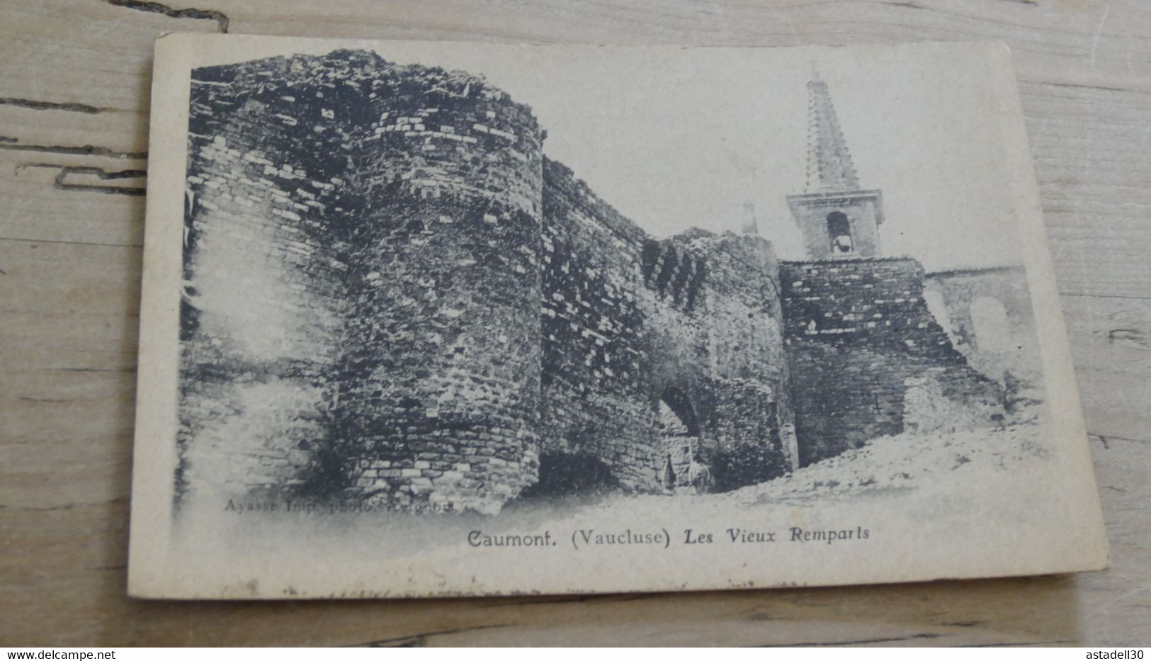 CAUMONT : Les Vieux Remparts ................ 7557 - Caumont Sur Durance