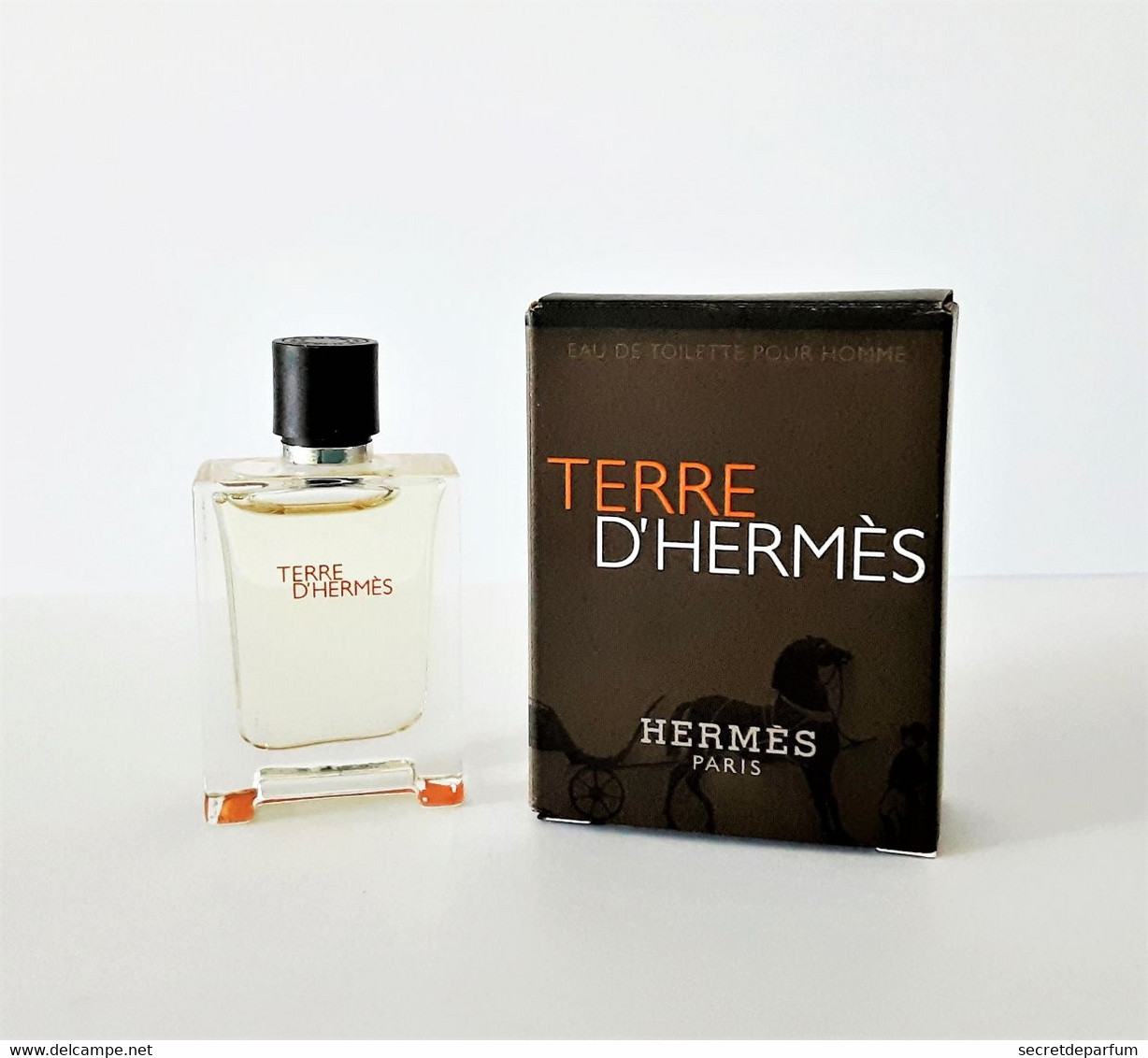 Miniatures De Parfum  TERRE D’HERMÈS  De HERMES   EDT  POUR HOMME 5  Ml + BOITE - Miniatures Hommes (avec Boite)