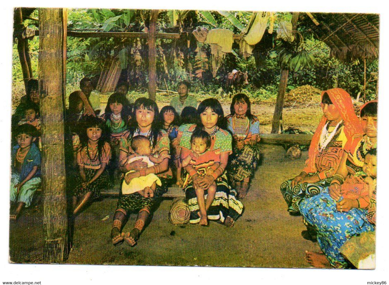 Colombie-- URABA -- Indias Cunas  (très Animée) .............................à Saisir - Kolumbien