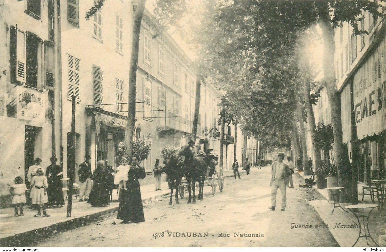 VAR  VIDAUBAN    Rue Nationale - Vidauban