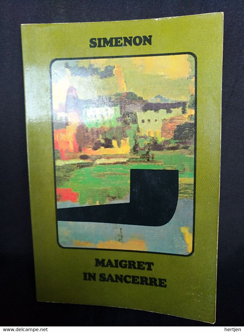 Maigret In Sancerre  - Georges Simenon - Private Detective & Spying