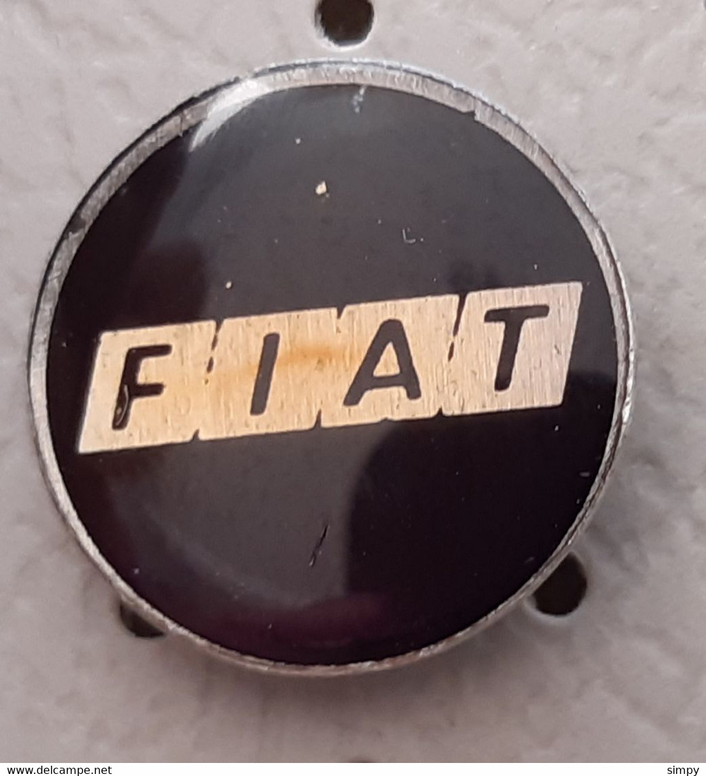 FIAT Car Logo  Vintage Pin Badge - Fiat