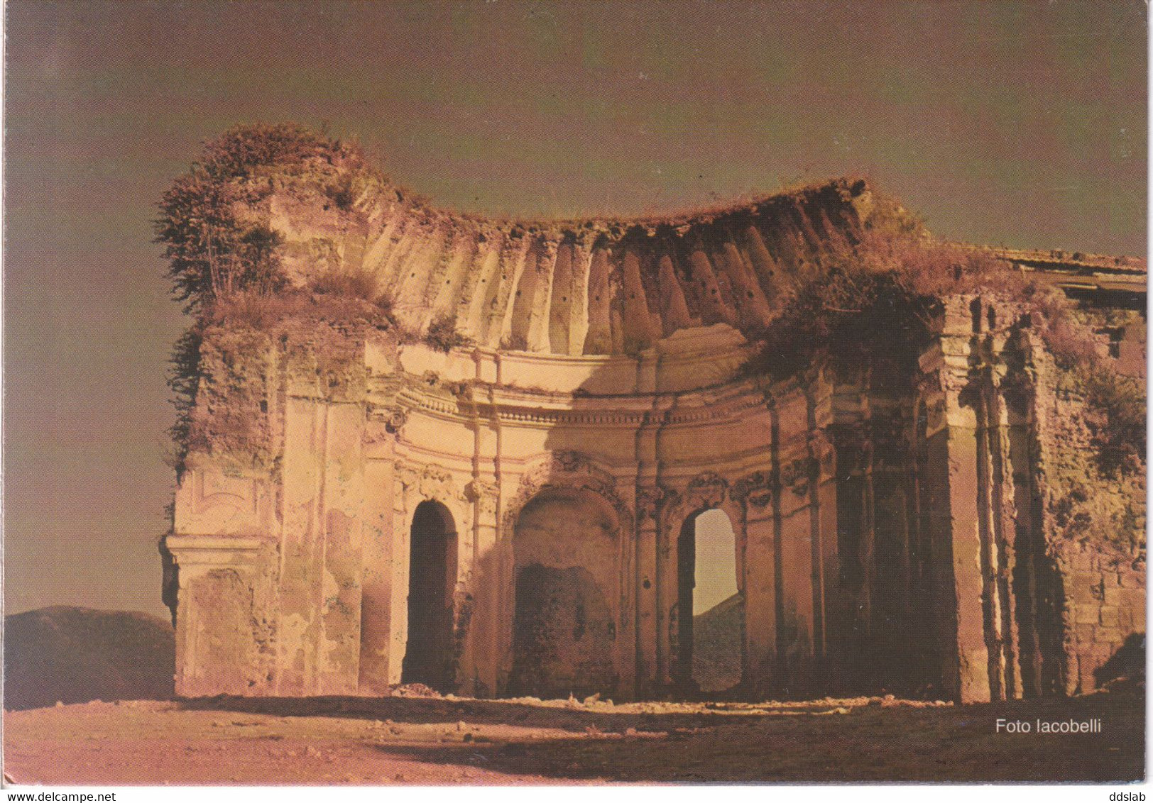 Sessa Aurunca (Caserta) - Anni '90 - Centro Storico (Rovine) - Caserta