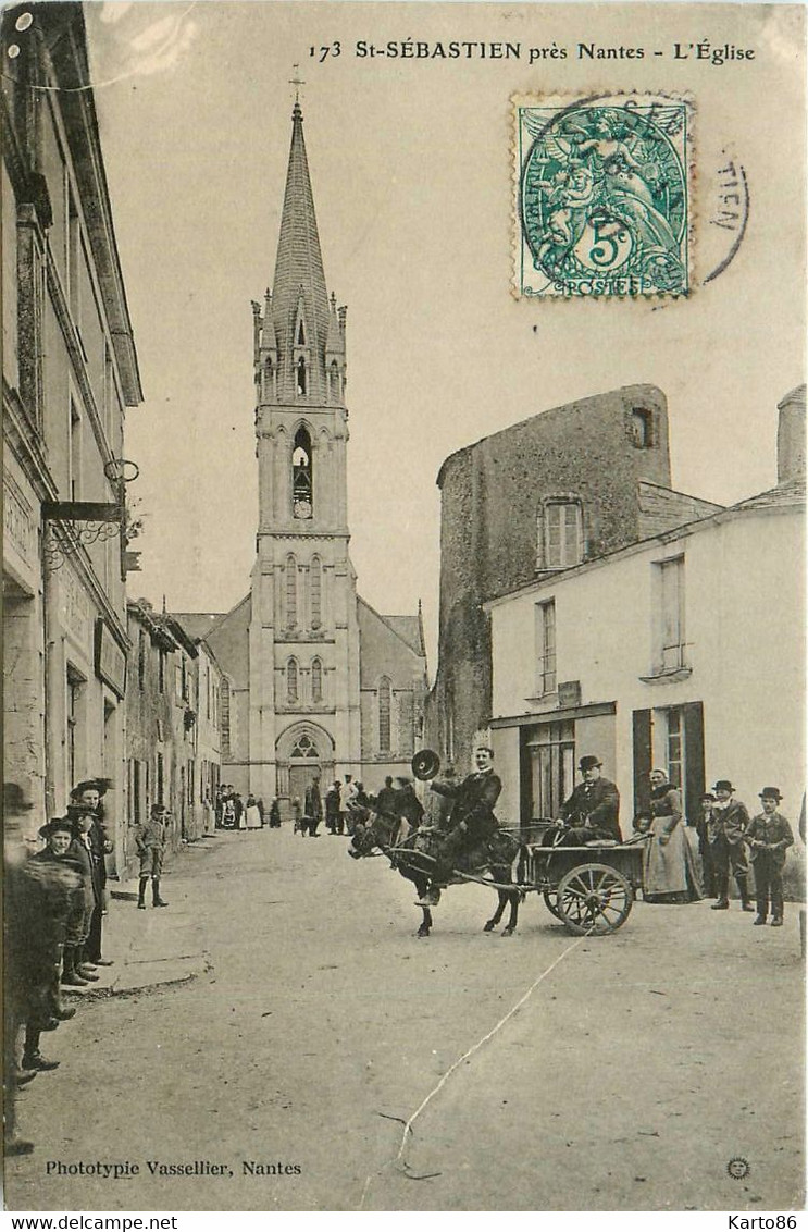 St Sébastien Sur Loire * Rue Et Vue Sur L'église * Attelage * Villageois - Saint-Sébastien-sur-Loire