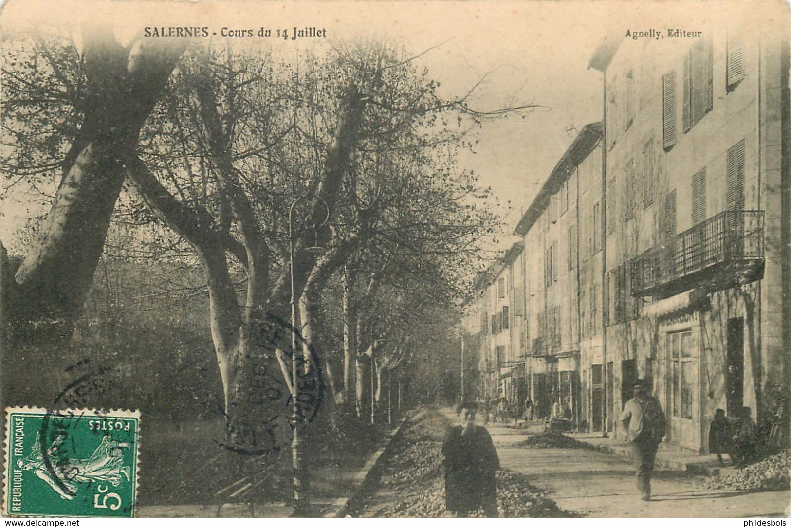 VAR  SALERNES   Cours Du 14 Juillet - Salernes