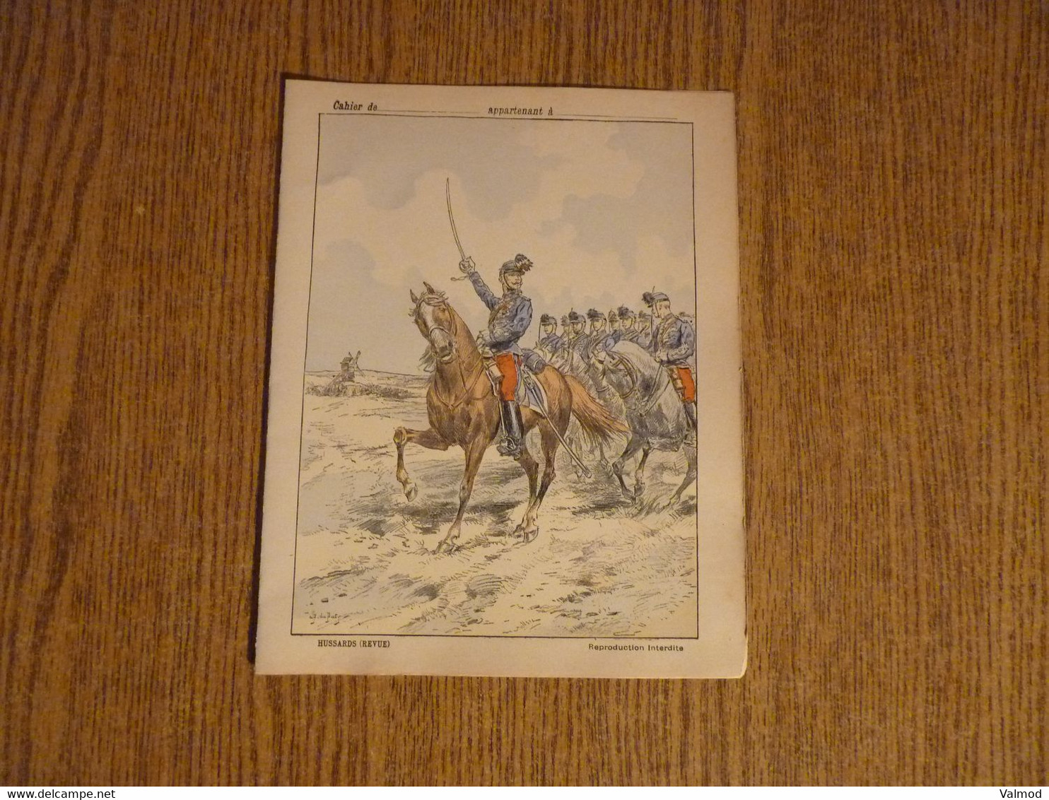 Protège-Cahier/Couverture "Hussards (Revue)" - Format Plié 22,8 X 17,9 Cm Environ. - Protège-cahiers