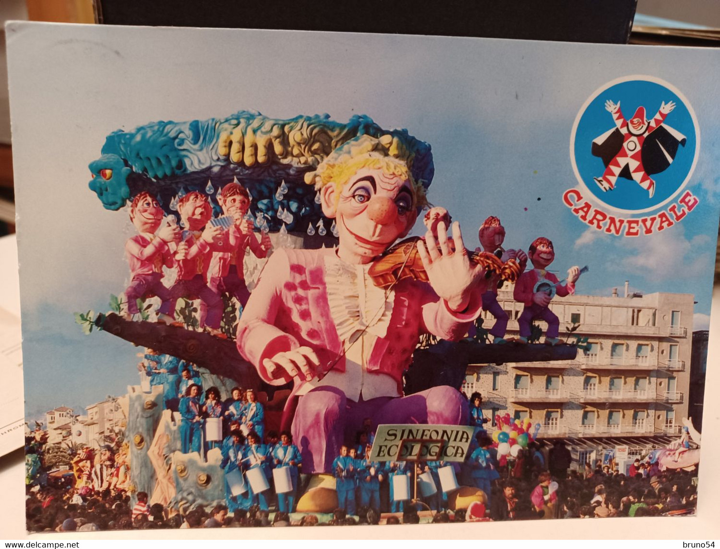 4 cartoline Carnevale di Viareggio anni 80 ,suonatori incompresi,il sol dell'avvenir,el matador,carnevale al sole