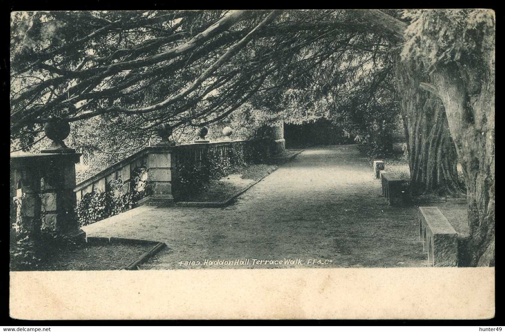 Haddon Hall Terrace Walk - Derbyshire