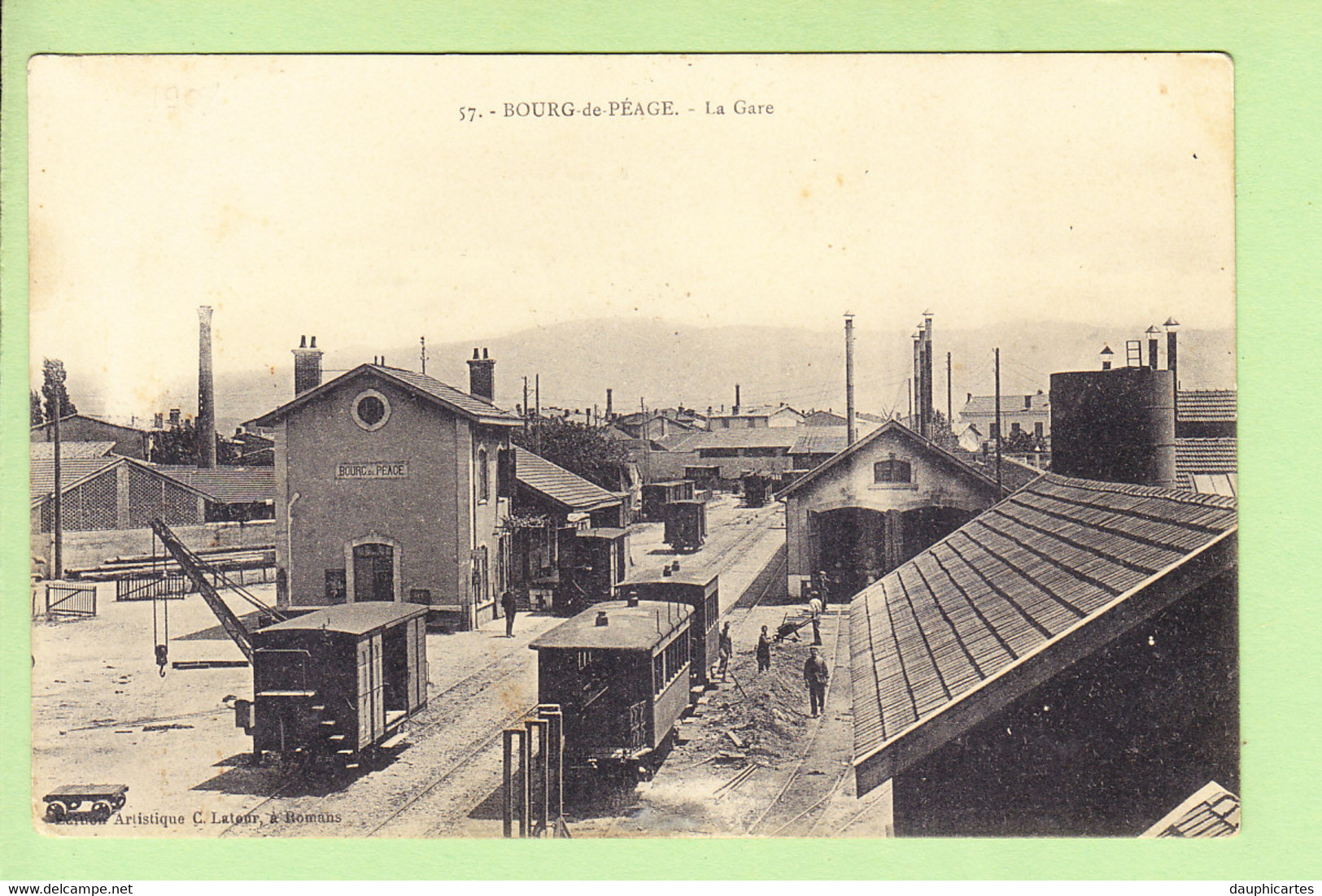 BOURG DE PEAGE : La Gare Intérieure, Quai Marchandises. 2 Scans. Edition Latour - Other & Unclassified