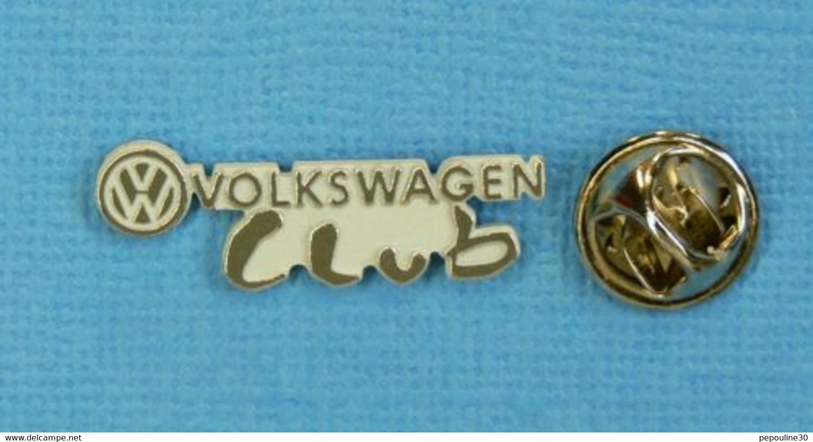 1 PIN'S //  **  VW / VOLKSWAGEN  CLUB ** - Volkswagen