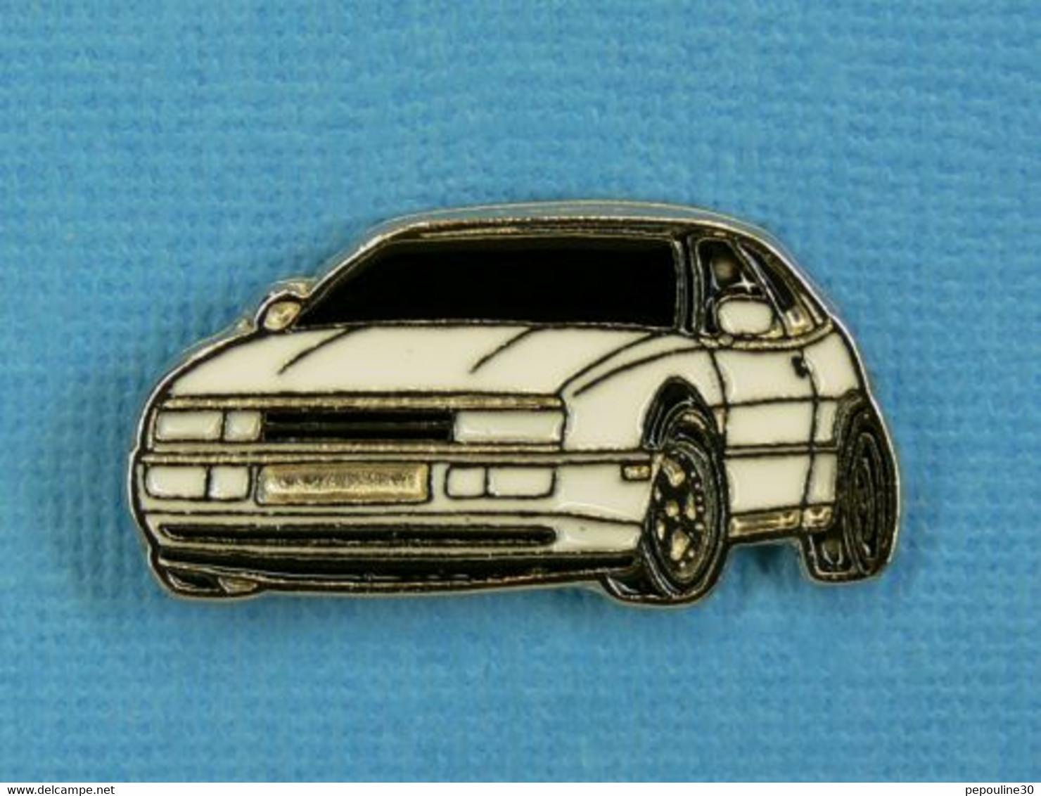 1 PIN'S //  ** VOLKSWAGEN CORRADO ** - Volkswagen