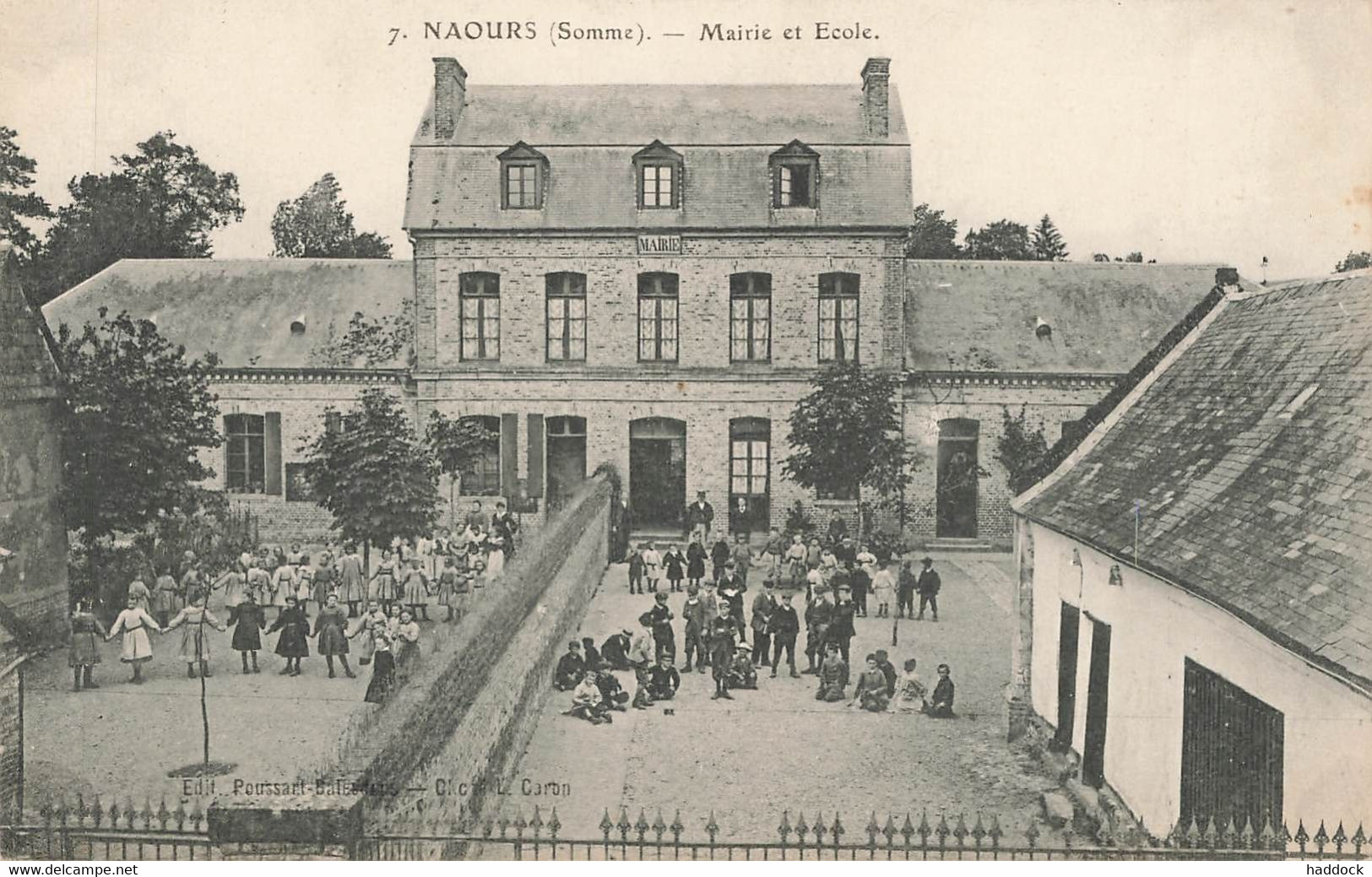 NAOURS : MAIRIE ET ECOLE - Naours