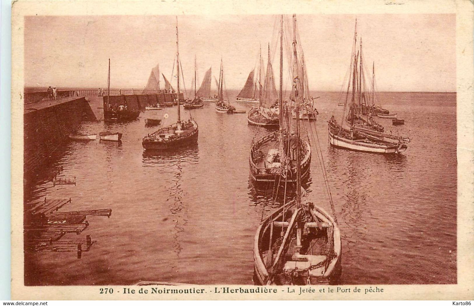 Noirmoutier * L'herbaudière * Vue Sur La Jetée Et Le Port De Pêche * Bateaux - Noirmoutier