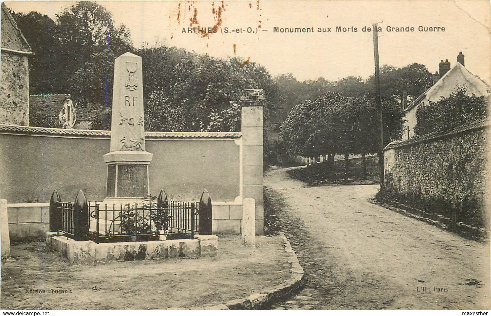 ARTHIES Monument Aux Morts De La Grande Guerre - Arthies