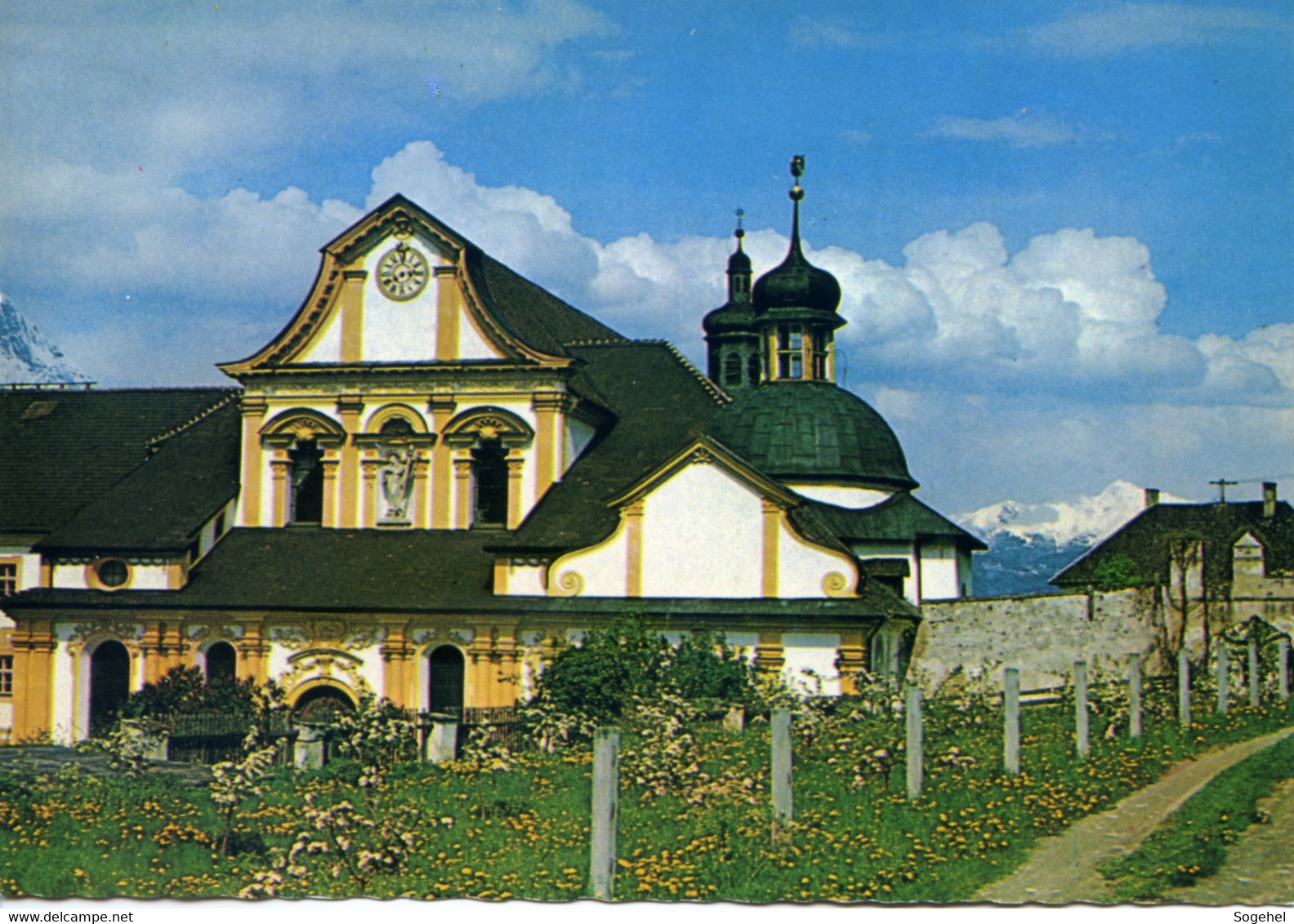 Stams - Zisterzienserstift Stams Westfassade Der Stiftskirche Mit Helligblut-Kapelle - Stams