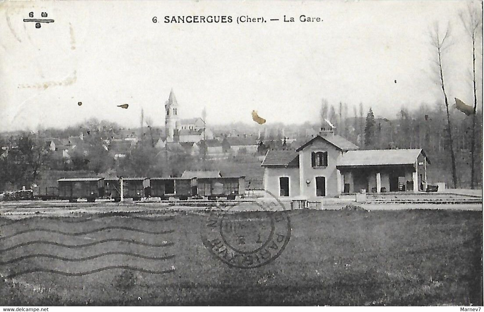 18 Cher - CPA - SANCERGUES - La Gare - église - - Sancergues
