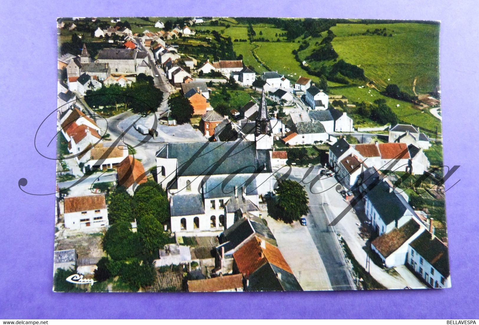 Flavion Village Rural Centre évangelique.Florennes Vue Aerienne - Florennes