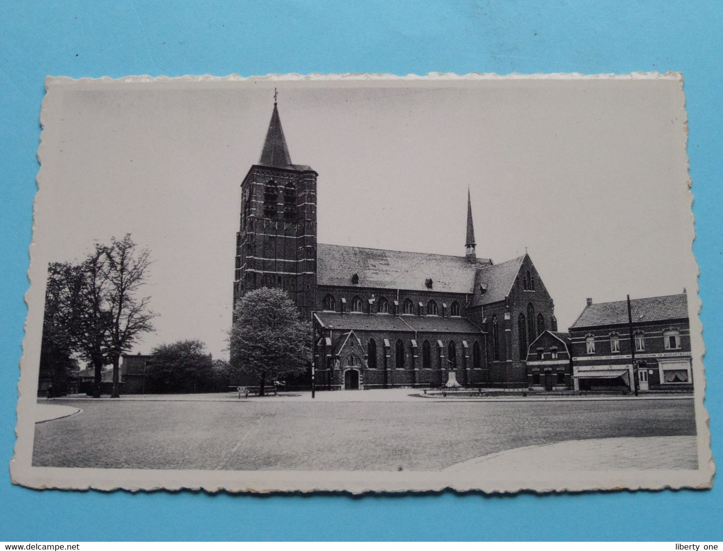 De Kerk - L'Eglise > LOMMEL ( Uitg. Lenders ) Anno 19?? ( Zie / Voir Scan ) ! - Lommel