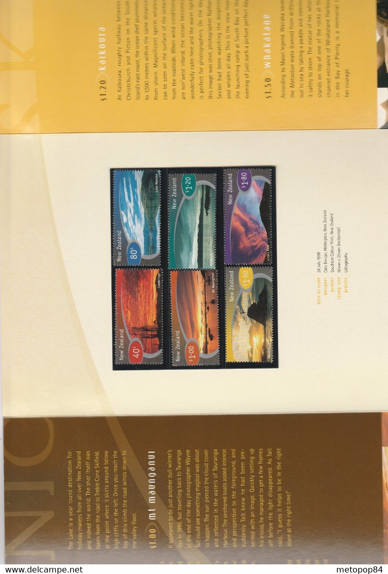 New Zealand 1998 Scenic Skies Presentation Pack - Cartas & Documentos