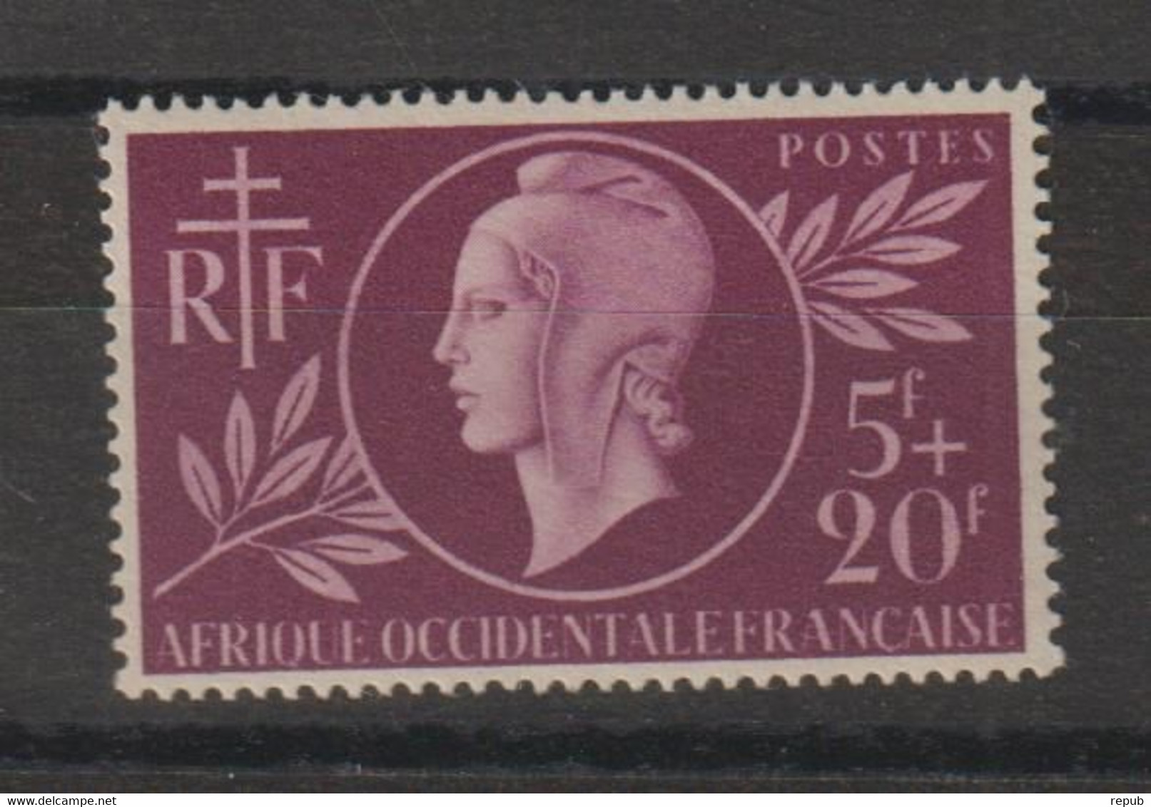 AOF 1944 Entraide Française 1, 1 Val * Charnière MH - Ongebruikt