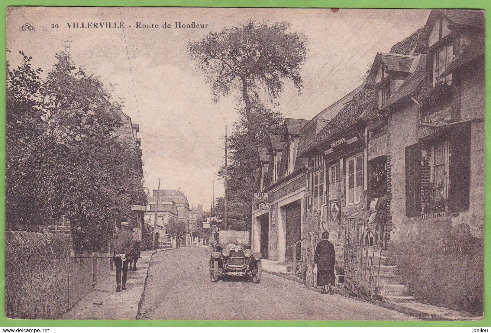 CPA VILLERVILLE Route De Honfleur 14 Calvados Animé Commerce Garage Voiture Tacot - Villerville