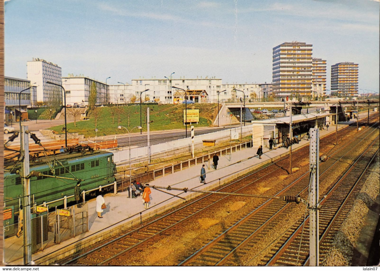 Carte Postale : 95 : GARGES SARCELLES : La Gare S. N. C. F. - Garges Les Gonesses
