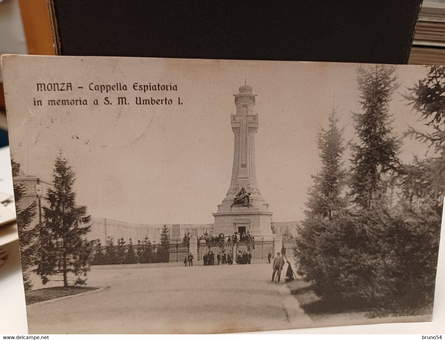 Cartolina Monza Cappella Espiatoria A S.M. Umberto I  1910 - Monza