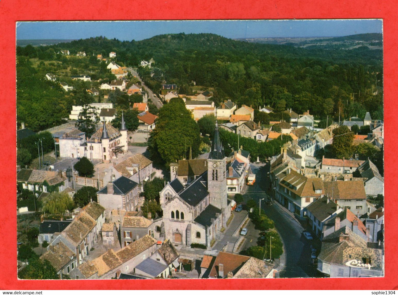 SAINT-CHERON - Vue Aérienne De La Place De L'Eglise - - Saint Cheron