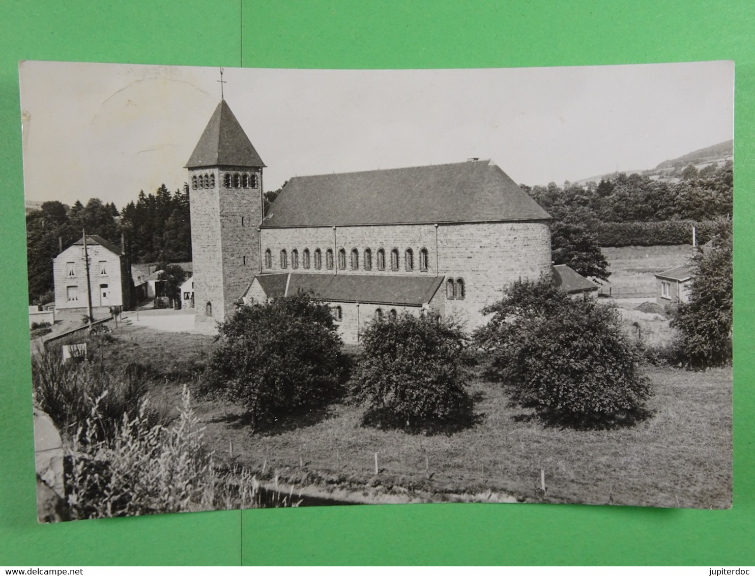 Forrières La Nouvelle église - Nassogne