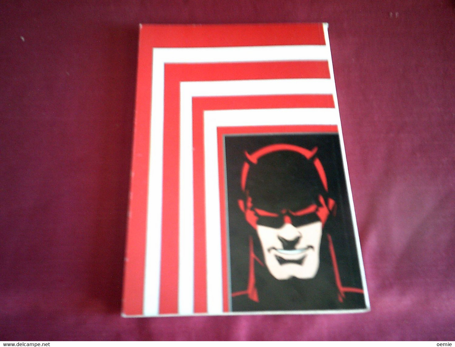 DAREDEVIL  ALBUM  N° 6 - Marvel France