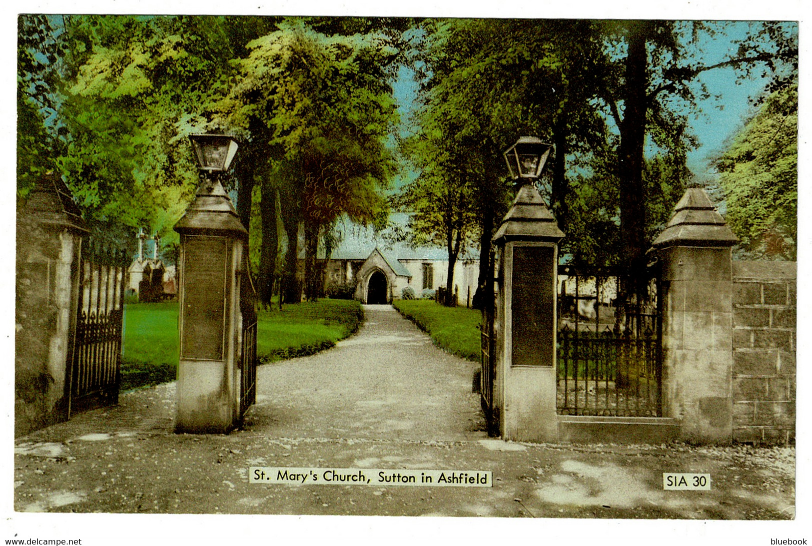 Ref  1527  -  Postcard - St Mary's Church - Sutton In Ashfield - Nottinghamshire - Andere & Zonder Classificatie