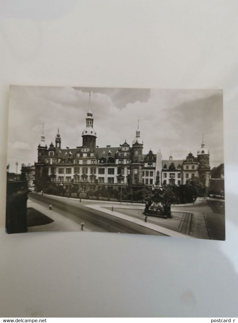 Dresden Sophienstrasse Mit Residenzschloss Und Wettin Obelisk C9 - Dresden