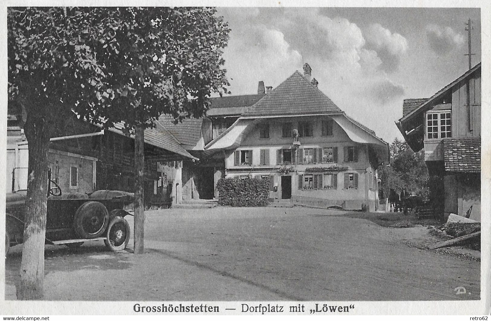 GROSSHÖCHSTETTEN → Dorfplatz Mit Dem Gasthaus Löwen Und Oldtimer, Ca.1930 - Grosshöchstetten 