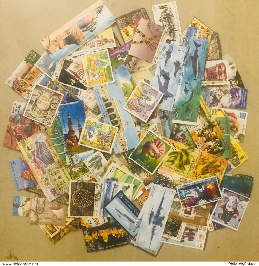 India 100 Different Used Big And Large Sized Stamps Used LOT (**) Inde Indien - Lots & Serien