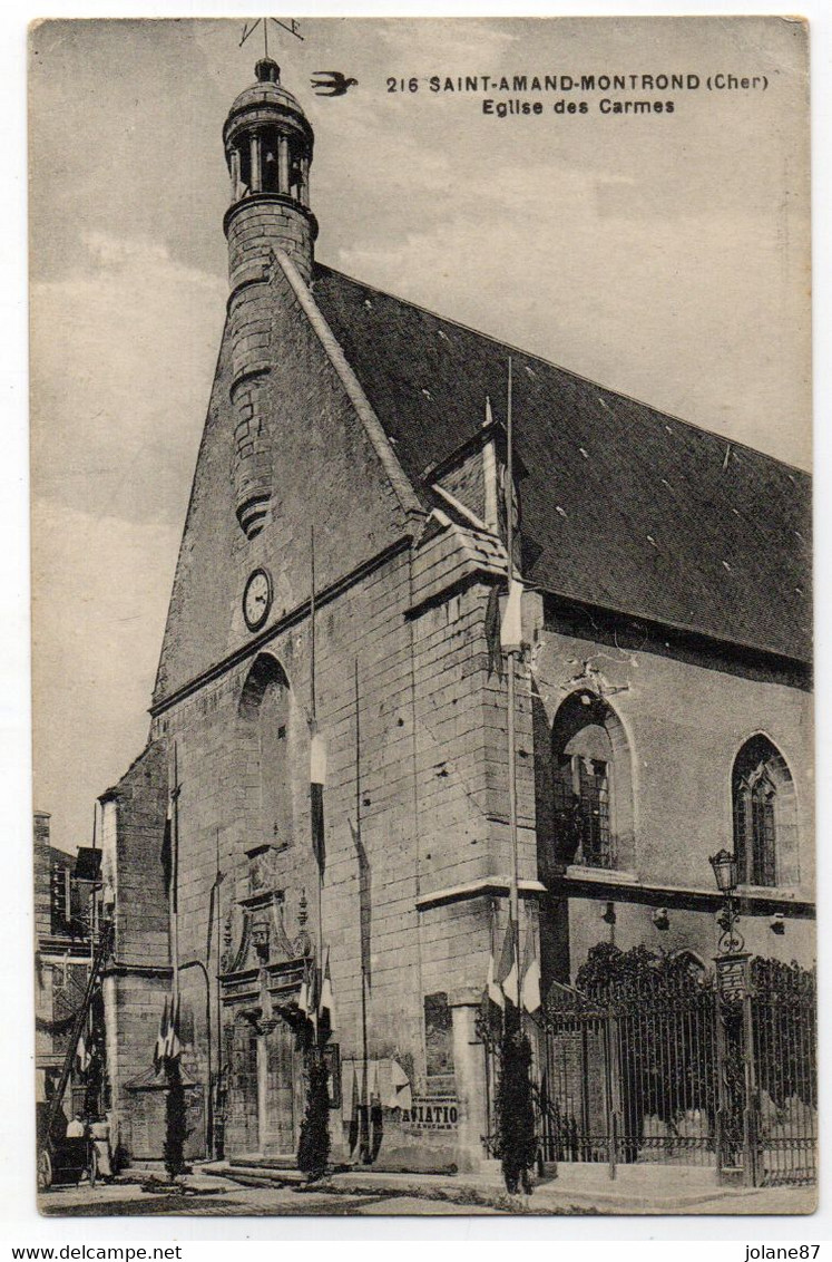 CPA   18   SAINT AMAND MONTROND   -   EGLISE DES CARMES  DRAPEAUX - Saint-Amand-Montrond