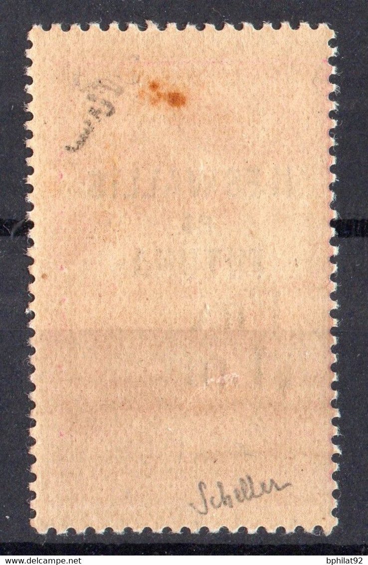 !!! WALLIS ET FUTUNA, TAXE N°33a SURCH INCOMPLETE FRA LIB NEUVE * SIGNEE BRUN ET SCHELLER, ROUSSEUR HABITUELLE - Timbres-taxe