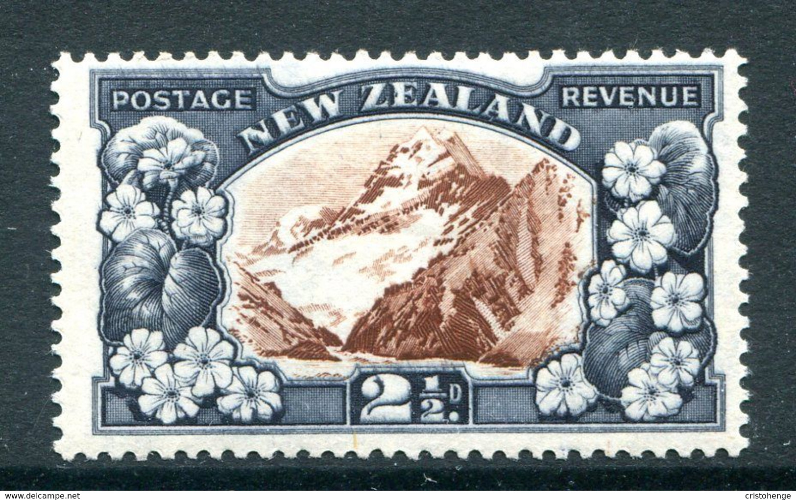 New Zealand 1936-42 Pictorials - Mult. Wmk. - 2½d Mt Cook - P.14 - HM (SG 581b) - Neufs