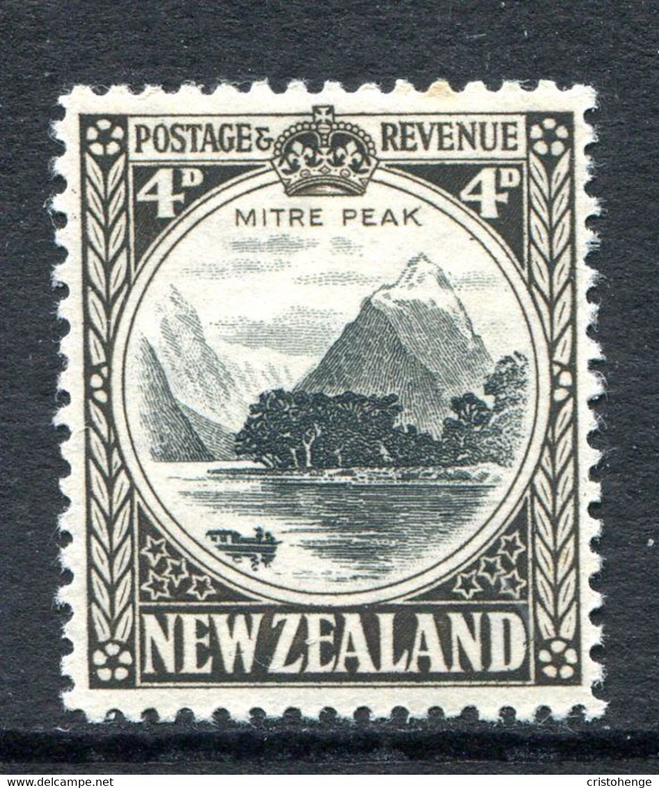 New Zealand 1936-42 Pictorials - Mult. Wmk. - 4d Mitre Peak - P.12½ - HM (SG 583b) - Ongebruikt