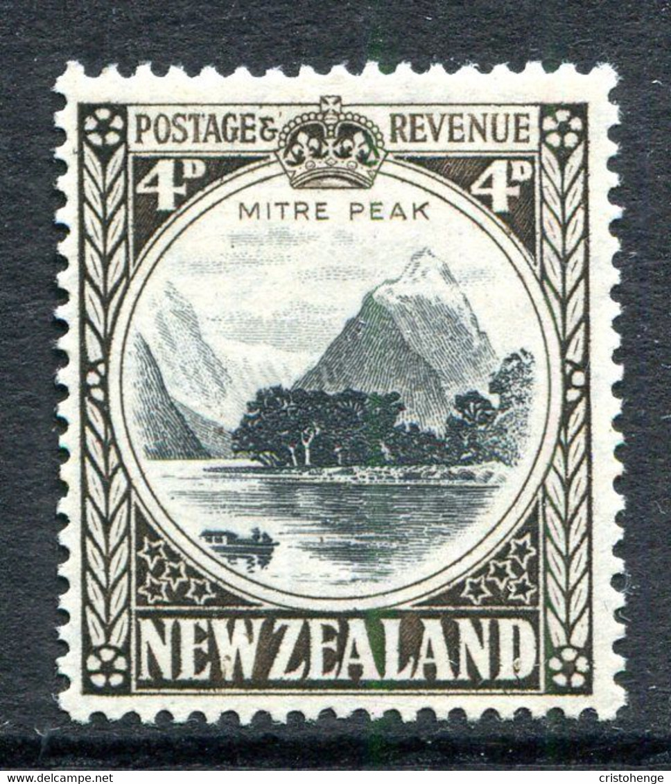 New Zealand 1936-42 Pictorials - Mult. Wmk. - 4d Mitre Peak - P.14 - HM (SG 583c) - Ungebraucht