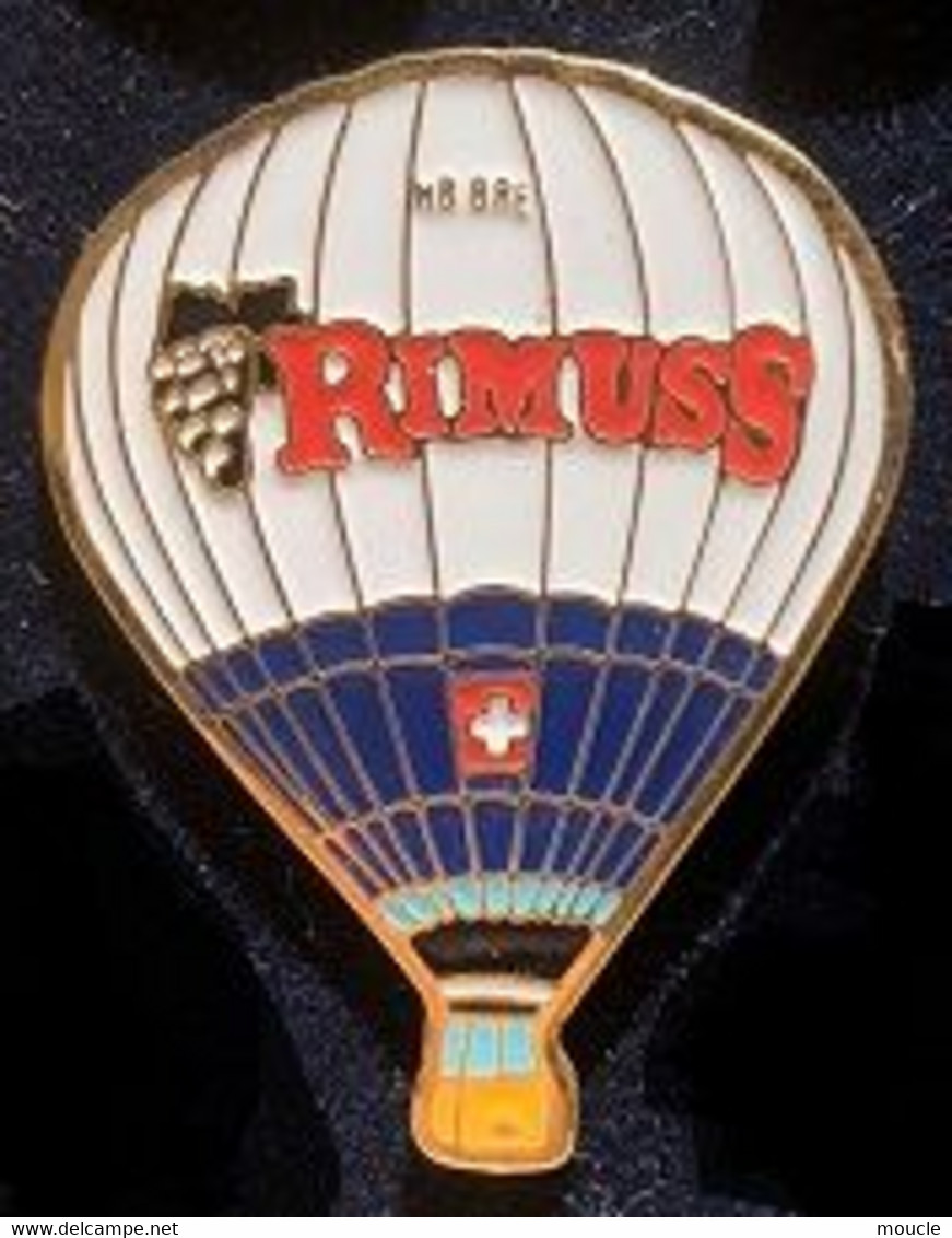 MONTGOLFIERE BLANCHE ET BLEUE - SUISSE - GRAPPE DE RAISINS - RIMUSS - BALLON - BALLOON -        (29) - Airships