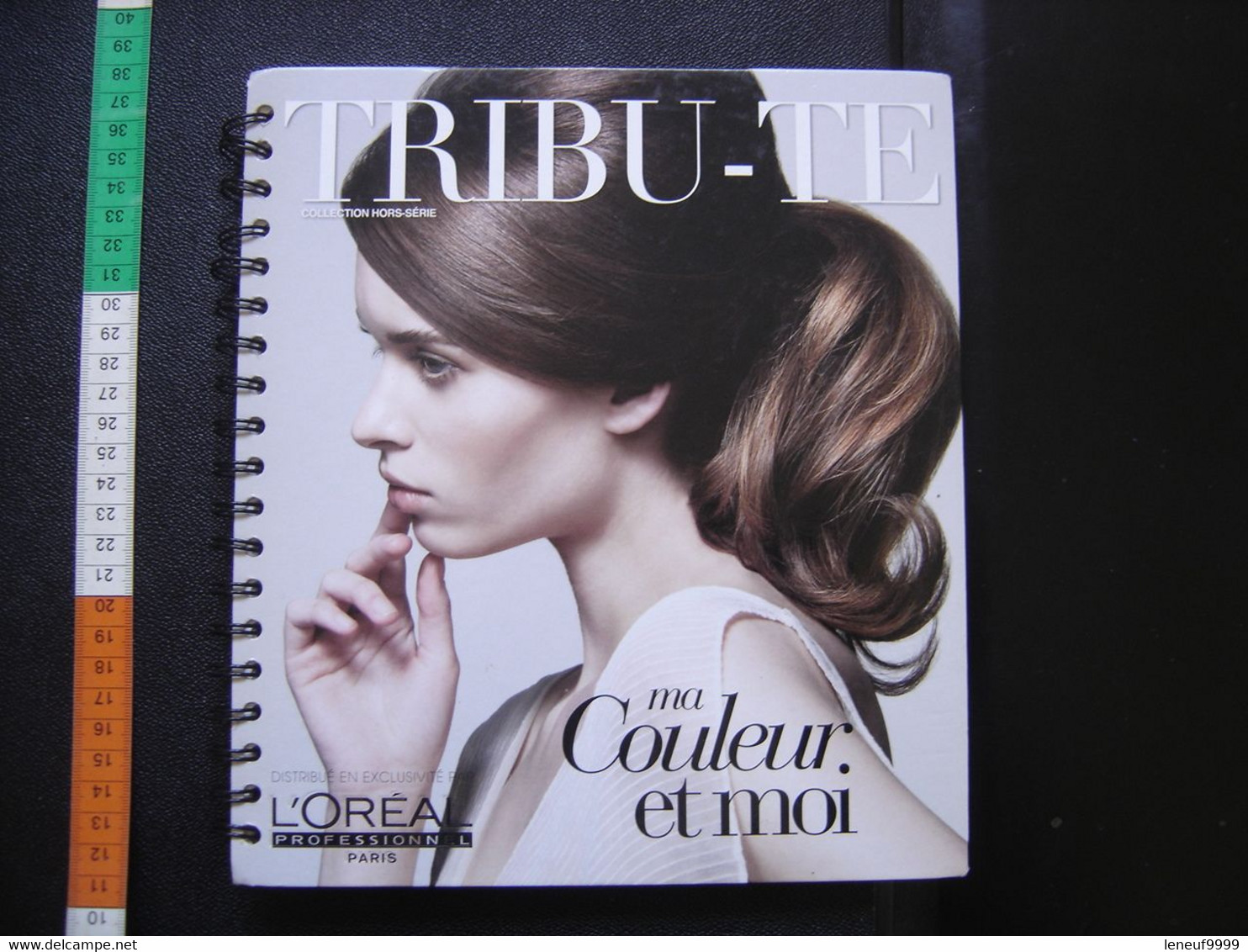 Catalogue Livre Book COIFFURE Hair L'OREAL Ma Couleur Et Moi Cheveux Coiffeurs - Catálogos
