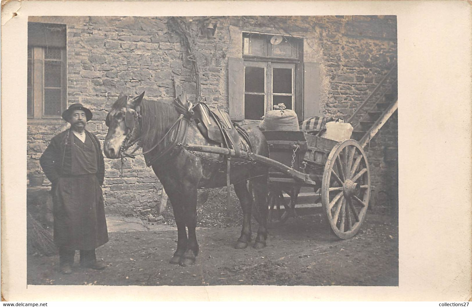 FERME DÉPART POUR LE MARCHE - CARTE PHOTO- A SITUER - Boerderijen