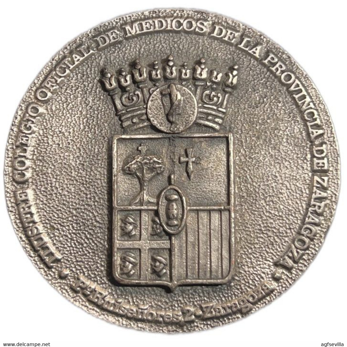 ESPAÑA. MEDALLA ILUSTRE COLEGIO OFICIAL DE MÉDICOS DE ZARAGOZA. ESPAGNE. SPAIN MEDAL - Professionali/Di Società