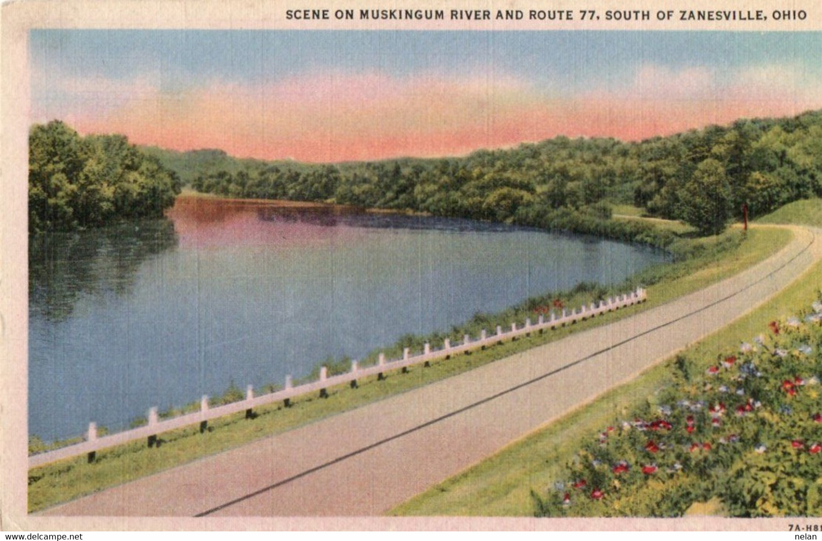 SCENE  ON MUSKINGUM RIVER AND ROUTE 77 , SOUTH OF ZANESVILLE , OHIO - Zanesville