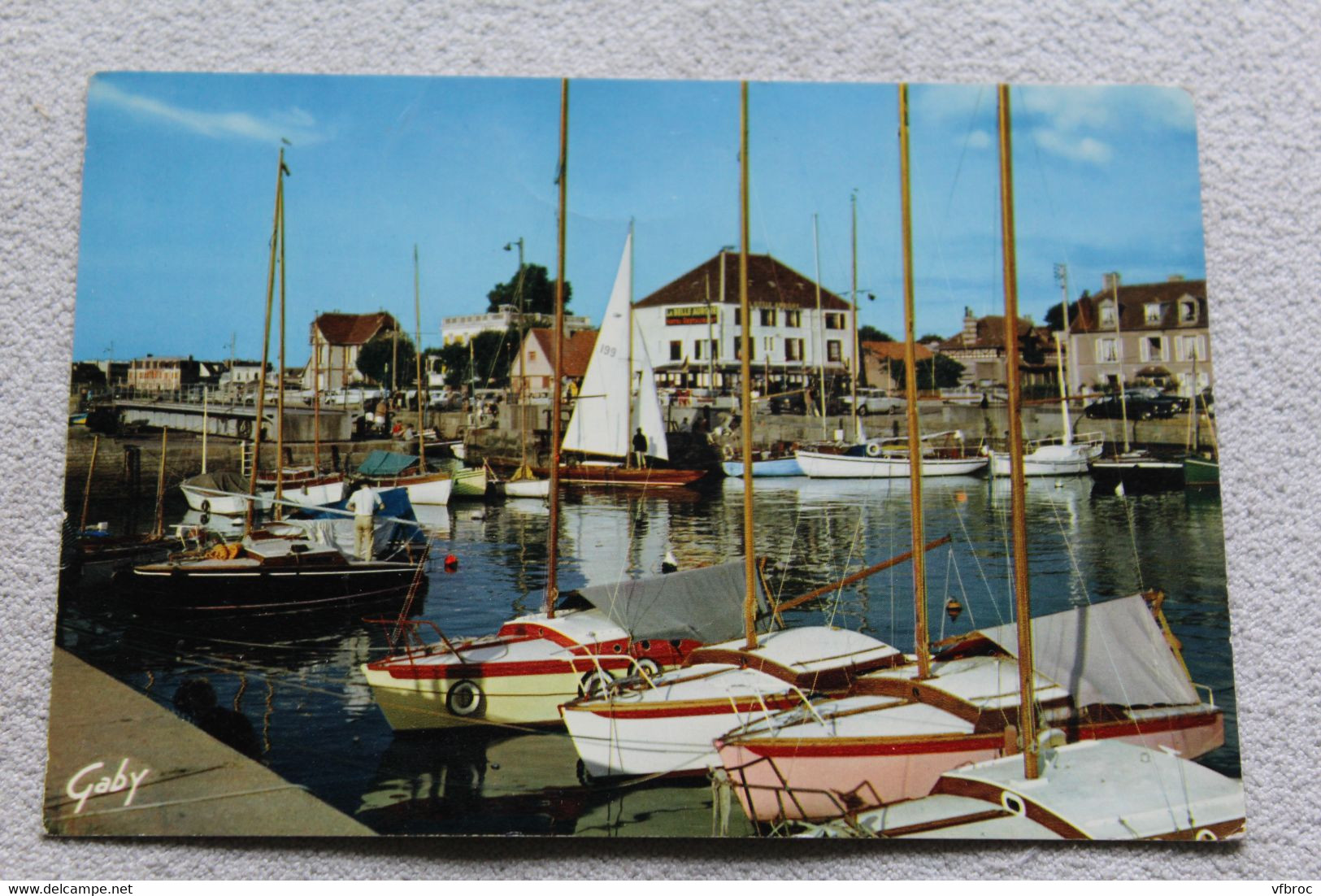 H777, Cpm, Courseulles Sur Mer, Le Port, Calvados 14 - Courseulles-sur-Mer