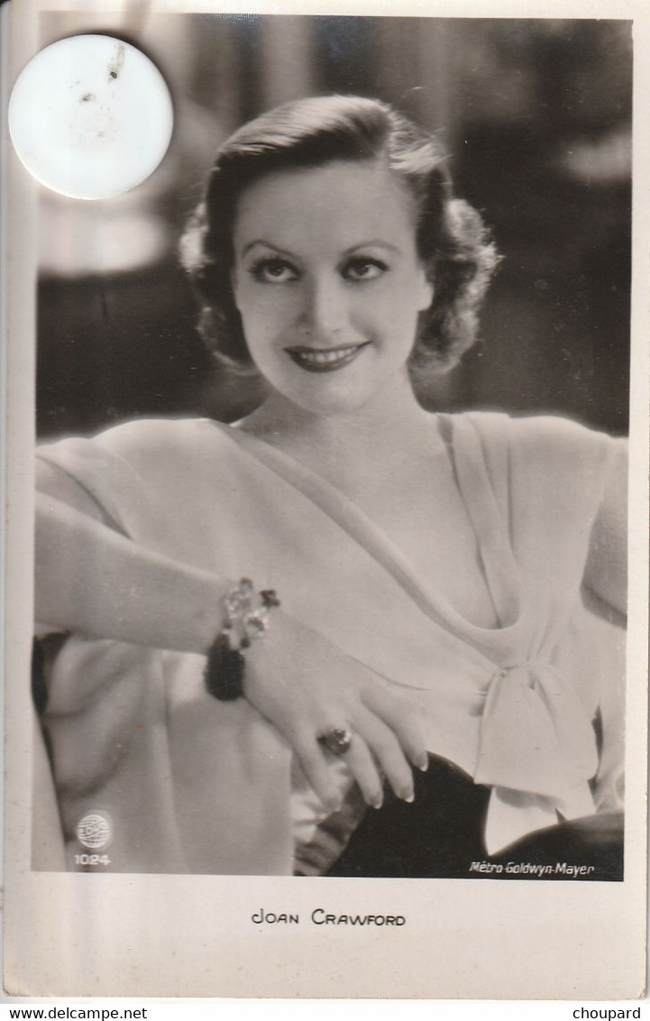 - Carte Postale Ancienne De  L'Actrice  JOAN CRAWORD    ( Photo  Métro Goldwyn Mayer ) - Entertainers